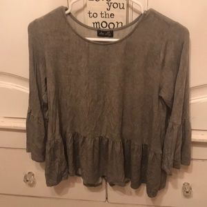 Bell sleeve grey top